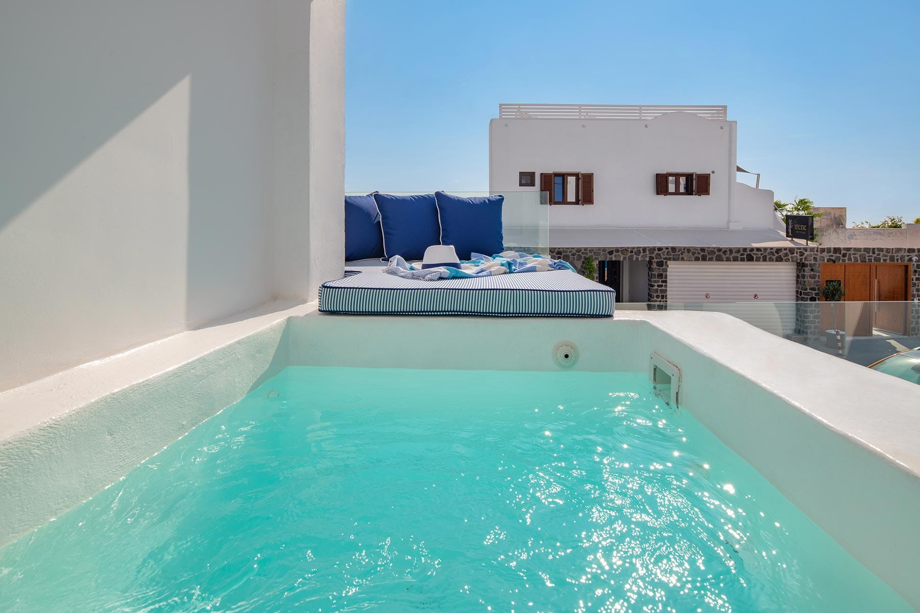harmony suites fira santorini 5