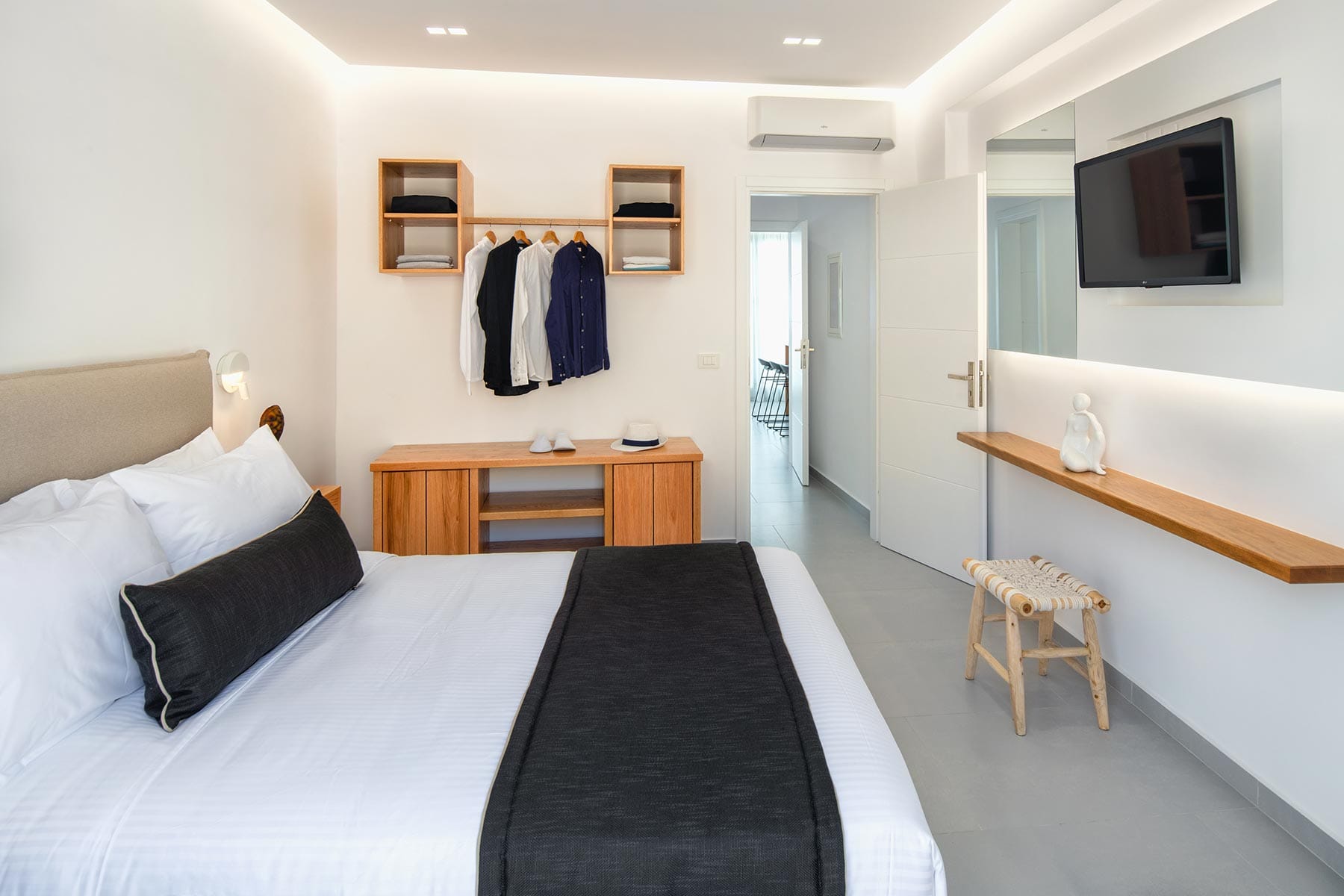 harmony suites fira santorini 7