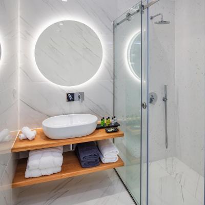 superior apartment harmony suites fira santorini 18